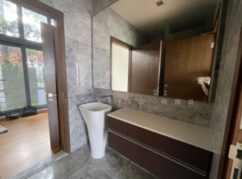 Bijou, 2 Jalan Mat Jambol, 4 Bedrooms, 1,152 sqft, Condominium For Sale, by Anthea Yeo 杨丽娇, 500144724 - Bathroom - PropertyGuru.com.sg