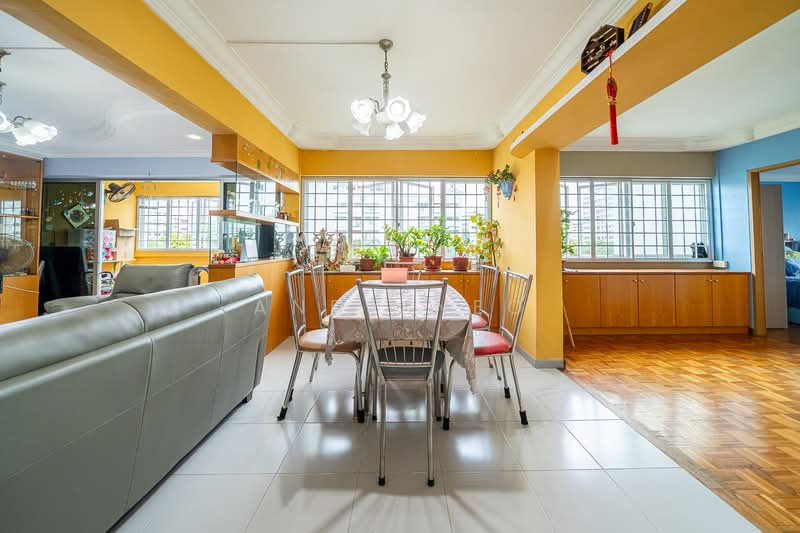 356 Yishun Ring Road, 356 Yishun Ring Road, 3 Bedrooms, 1,528 sqft, HDB Flat For Sale, by Andy Neo, 500144725 - Living Room - PropertyGuru.com.sg