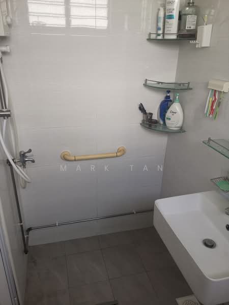 241 Bukit Panjang Ring Road, 241 Bukit Panjang Ring Road, Room Rental, 110 sqft, HDB Flat For Rent, by Mark Tan, 500144730 - Bathroom - PropertyGuru.com.sg