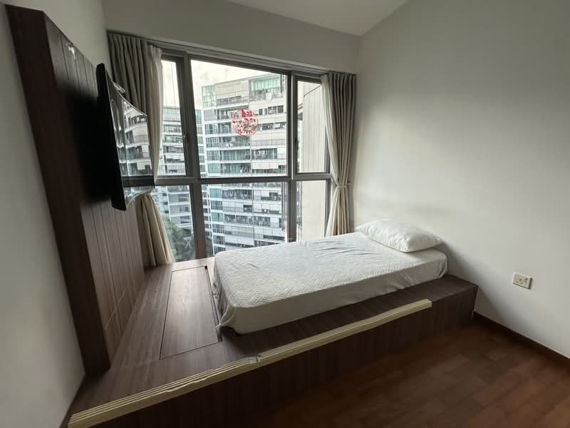 Eight Courtyards, 18A Canberra Drive, 3 Bedrooms, 1,152 sqft, Condominium For Rent, by Xu Helen, 500144734 - Bedroom - PropertyGuru.com.sg