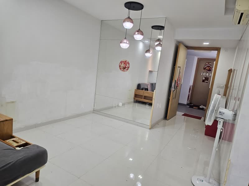 Eight Courtyards, 18A Canberra Drive, 3 Bedrooms, 1,152 sqft, Condominium For Rent, by Xu Helen, 500144734 - PropertyGuru.com.sg