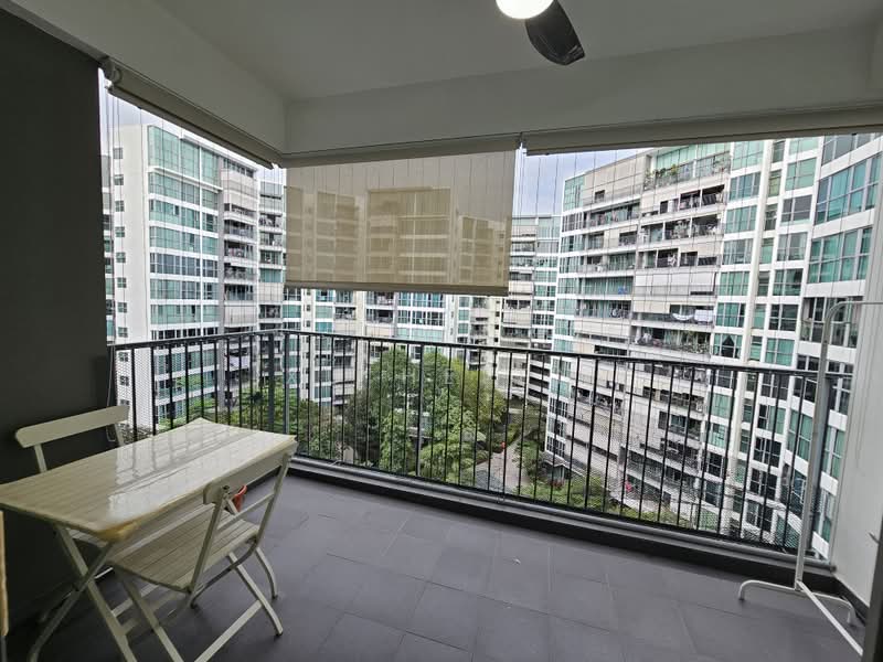 Eight Courtyards, 18A Canberra Drive, 3 Bedrooms, 1,152 sqft, Condominium For Rent, by Xu Helen, 500144734 - Balcony - PropertyGuru.com.sg
