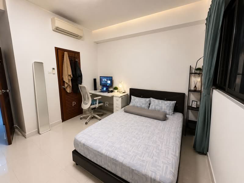 International Plaza, 10 Anson Road, 3 Bedrooms, 1,507 sqft, Apartment For Sale, by Perry Koh, 500144740 - Bedroom - PropertyGuru.com.sg