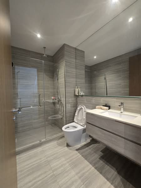 Alana, 170 Sunrise Terrace, 4 Bedrooms, 3,735 sqft, Terraced House For Sale, by James Lee 李健铭, 500144746 - Bathroom - PropertyGuru.com.sg