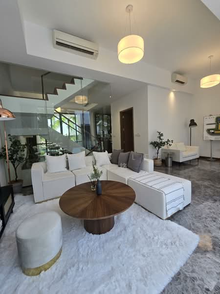 Alana, 170 Sunrise Terrace, 4 Bedrooms, 3,735 sqft, Terraced House For Sale, by James Lee 李健铭, 500144746 - Living Room - PropertyGuru.com.sg