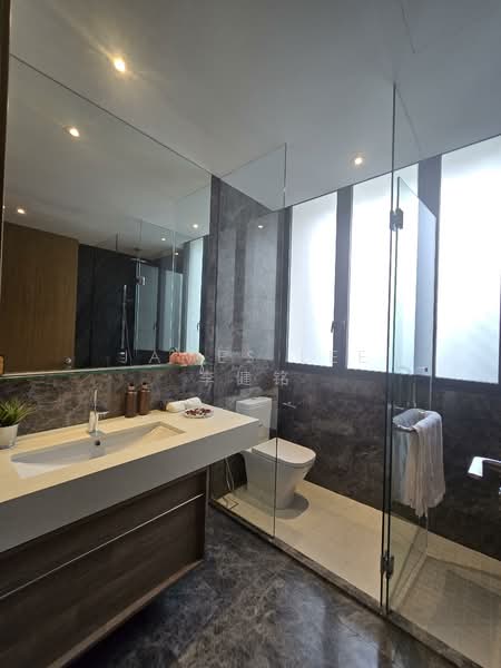 Alana, 170 Sunrise Terrace, 4 Bedrooms, 3,735 sqft, Terraced House For Sale, by James Lee 李健铭, 500144746 - Bathroom - PropertyGuru.com.sg