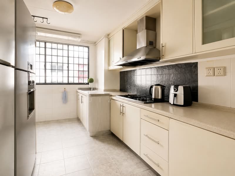722 Yishun Street 71, 722 Yishun Street 71, 3 Bedrooms, 958 sqft, HDB Flat For Sale, by Luiz Lee, 500144748 - Kitchen - PropertyGuru.com.sg