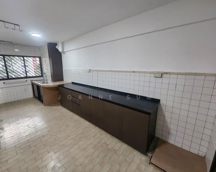 540 Jurong West Avenue 1, 540 Jurong West Avenue 1, 3 Bedrooms, 1,130 sqft, HDB Flat For Sale, by Joanne Sum, 500144749 - Kitchen - PropertyGuru.com.sg