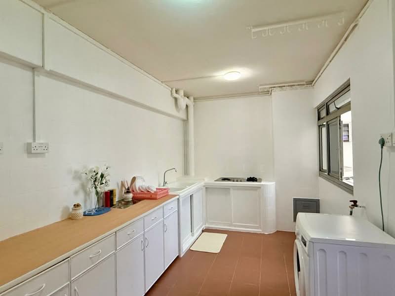 114 Lengkong Tiga, 114 Lengkong Tiga, 3 Bedrooms, 1,119 sqft, HDB Flat For Sale, by Susan Lee, 500144770 - Kitchen - PropertyGuru.com.sg