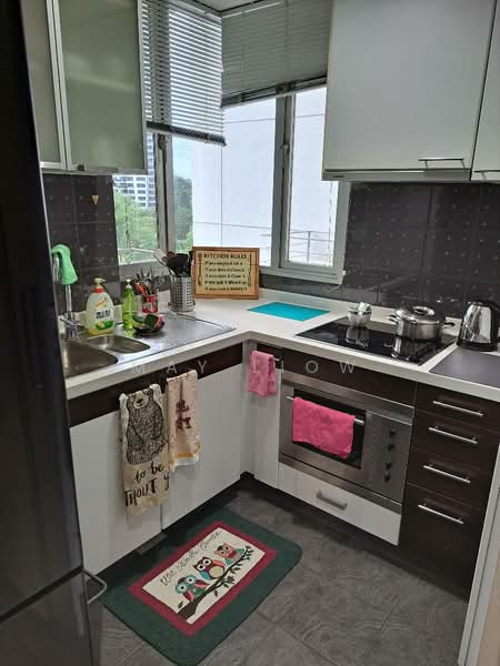 The Levelz, 38 Farrer Road, 1 Bedroom, 807 sqft, Condominium For Sale, by May Liow, 500144775 - Kitchen - PropertyGuru.com.sg