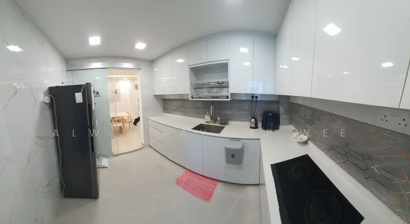 Regal Court, 17 Kim Keat Road, 3 Bedrooms, 1,173 sqft, Apartment For Rent, by Alwee Tay Lip Wee, 500144787 - Kitchen - PropertyGuru.com.sg
