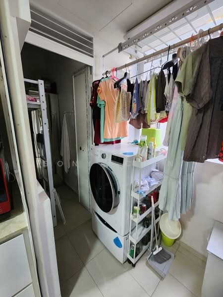 Sky Vue, Bishan Street 14, 3 Bedrooms, 1,141 sqft, Condominium For Rent, by Sonya Chen, 500144788 - Interior - PropertyGuru.com.sg