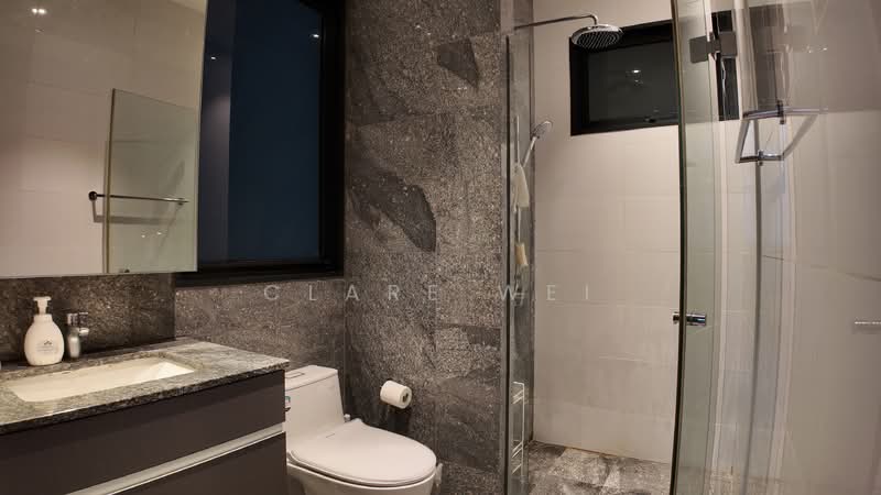Eco Sanctuary, 61 Chestnut Avenue, 2 Bedrooms, 667 sqft, Condominium For Sale, by Clare Wei, 500144794 - Master Bathroom - PropertyGuru.com.sg