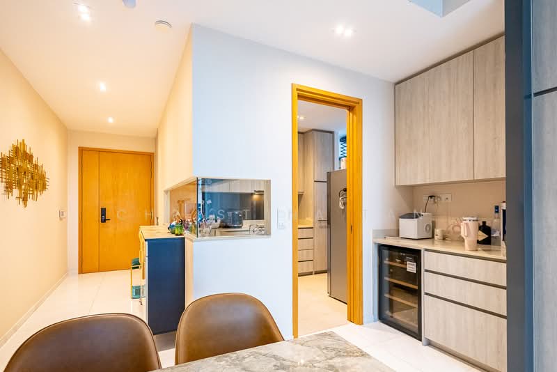 Nyon, 12 Amber Road, 3 Bedrooms, 1,582 sqft, Condominium For Sale, by Christina Tan, 500144797 - Kitchen - PropertyGuru.com.sg