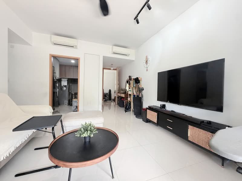 The Jovell, 15 Flora Drive, 3 Bedrooms, 904 sqft, Condominium For Sale, by Rahmat MBA, 500144801 - Living Room - PropertyGuru.com.sg