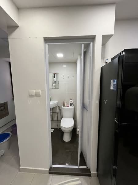 Orchid Park Condominium, 81 Yishun Street 81, Room Rental, 200 sqft, Condominium For Rent, by Marcus Tay, 500144804 - Bathroom - PropertyGuru.com.sg