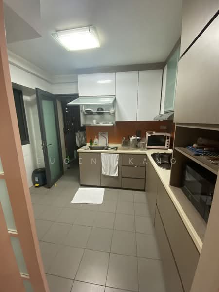 Pinnacle @ Duxton, 1E Cantonment Road, 3 Bedrooms, 1,033 sqft, HDB Flat For Rent, by Eugene Kang, 500144808 - Kitchen - PropertyGuru.com.sg