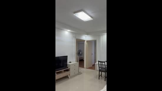 55 Strathmore Avenue, 55 Strathmore Avenue, 3 Bedrooms, 1,022 sqft, HDB Flat For Rent, by Rosalind Lim L H, 500144823 - PropertyGuru.com.sg