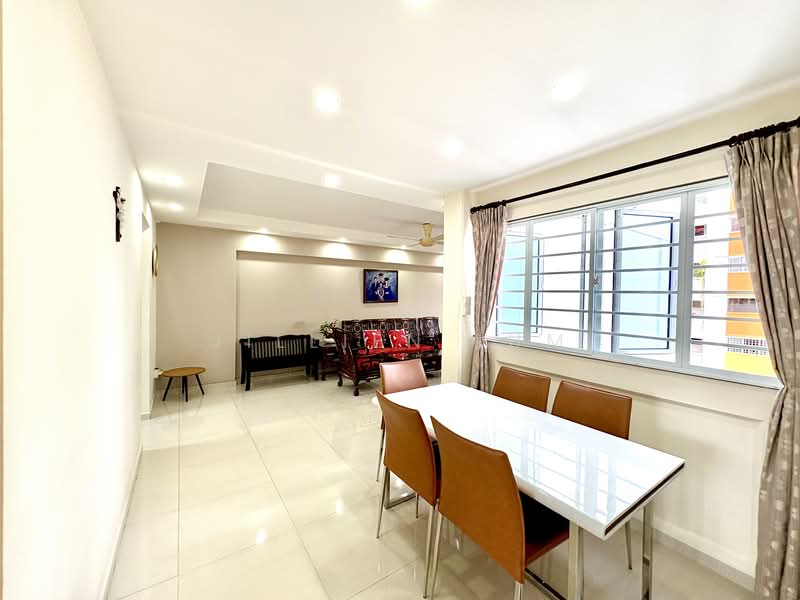 669 Hougang Avenue 8, 669 Hougang Avenue 8, 3 Bedrooms, 1,119 sqft, HDB Flat For Sale, by Jillien Lum, 500144824 - Living Room - PropertyGuru.com.sg