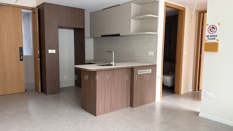 The Shorefront, 165A Jln. Loyang Besar, 2 Bedrooms, 780 sqft, Apartment For Sale, by Perry Siow, 500144829 - Kitchen - PropertyGuru.com.sg