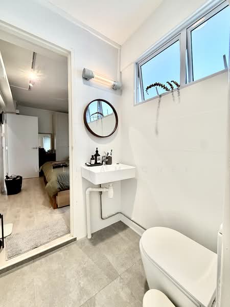119 Potong Pasir Avenue 1, 119 Potong Pasir Avenue 1, 2 Bedrooms, 722 sqft, HDB Flat For Sale, by William Quek, 500144836 - Bathroom - PropertyGuru.com.sg