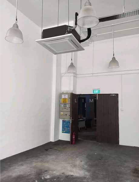 Trivex, 8 Burn Road, 1,604 sqft, Light Industrial (B1) For Rent, by Mey Lim, 500144852 - Interior - CommercialGuru.com.sg