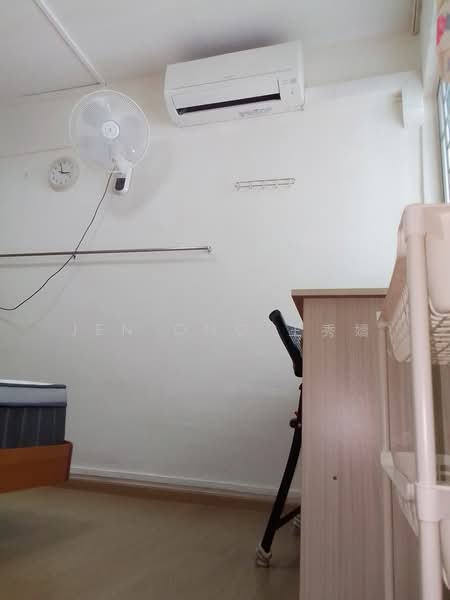 173 Ang Mo Kio Avenue 4, 173 Ang Mo Kio Avenue 4, Room Rental, 300 sqft, HDB Flat For Rent, by Jen Ong 王秀嬌, 500144862 - Bedroom - PropertyGuru.com.sg