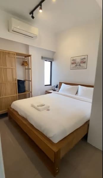 55 Tiong Bahru Road, 55 Tiong Bahru Road, 4 Bedrooms, 1,087 sqft, Walk-up Apartment For Sale, by Leslie Tay, 500144865 - Bedroom - PropertyGuru.com.sg