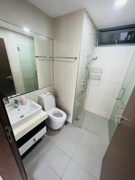 Suites 28, 28 Lorong 30 Geylang, 1 Bedroom, 461 sqft, Apartment For Rent, by Zhang Li, 500144866 - Bathroom - PropertyGuru.com.sg