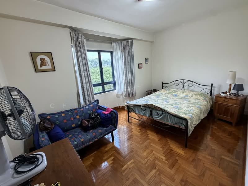 Westcove Condo, 12 West Coast Crescent, 2 Bedrooms, 1,087 sqft, Condominium For Sale, by Chin Hwee ONG, 500144869 - Master Bedroom - PropertyGuru.com.sg