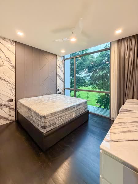 Belgravia Villas, 200 Ang Mo Kio Avenue 5, 6 Bedrooms, 3,961 sqft, Cluster House For Sale, by Desmond Lian, 500144883 - Bedroom - PropertyGuru.com.sg