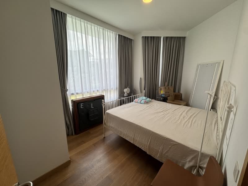 The Crest, 101 Prince Charles Crescent, 3 Bedrooms, 1,195 sqft, Condominium For Rent, by Kelvin Toh, 500144886 - Bedroom - PropertyGuru.com.sg