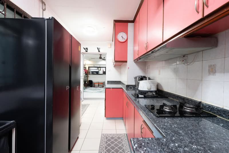 673A Jurong West Street 65, 673A Jurong West Street 65, 3 Bedrooms, 926 sqft, HDB Flat For Sale, by Peggy Ong, 500144890 - Kitchen - PropertyGuru.com.sg