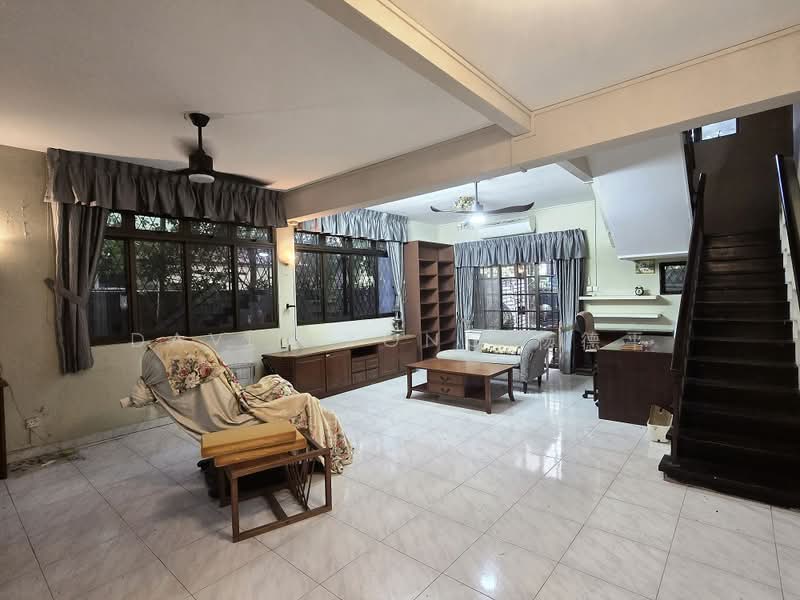 McMohan Park, HOLLAND ROAD, 4 Bedrooms, 2,500 sqft, Detached House For Sale, by David Yong 杨德平, 500144891 - Living Room - PropertyGuru.com.sg