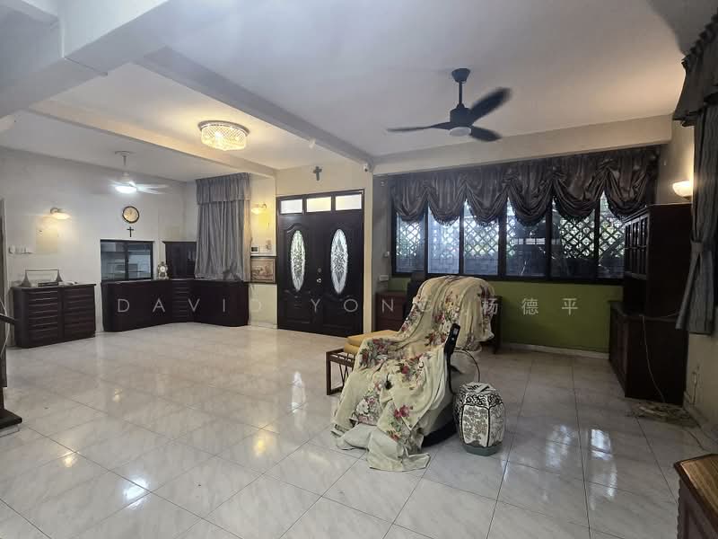 McMohan Park, HOLLAND ROAD, 4 Bedrooms, 2,500 sqft, Detached House For Sale, by David Yong 杨德平, 500144891 - Living Room - PropertyGuru.com.sg