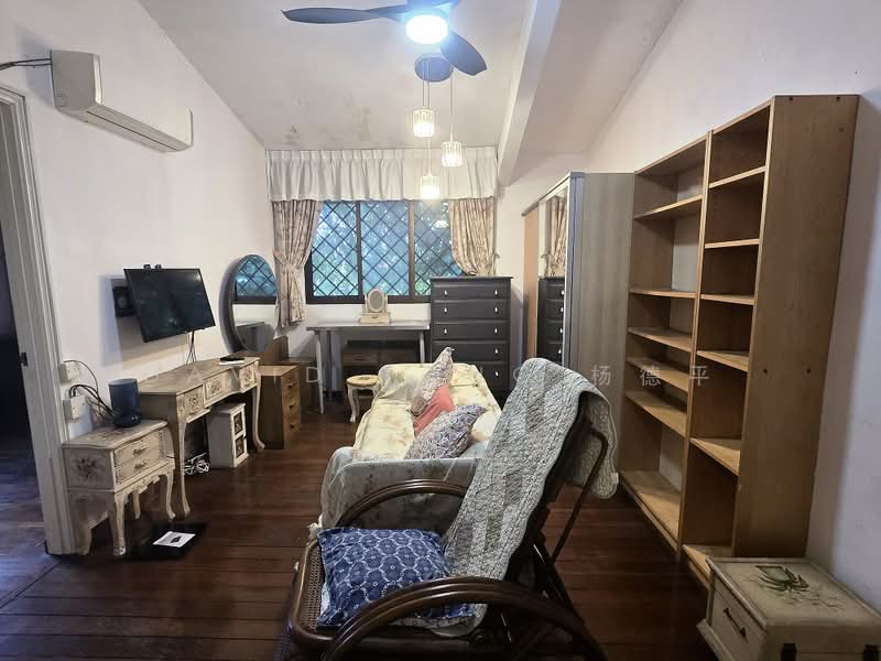 McMohan Park, HOLLAND ROAD, 4 Bedrooms, 2,500 sqft, Detached House For Sale, by David Yong 杨德平, 500144891 - Bedroom - PropertyGuru.com.sg