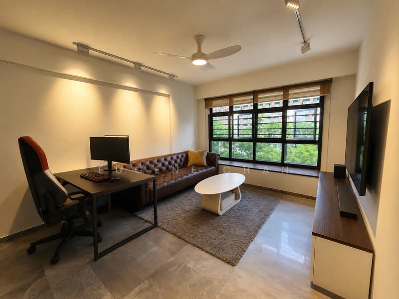 601A Tampines Avenue 9, 601A Tampines Avenue 9, 3 Bedrooms, 990 sqft, HDB Flat For Sale, by Eugene Chan, 500144906 - Living Room - PropertyGuru.com.sg