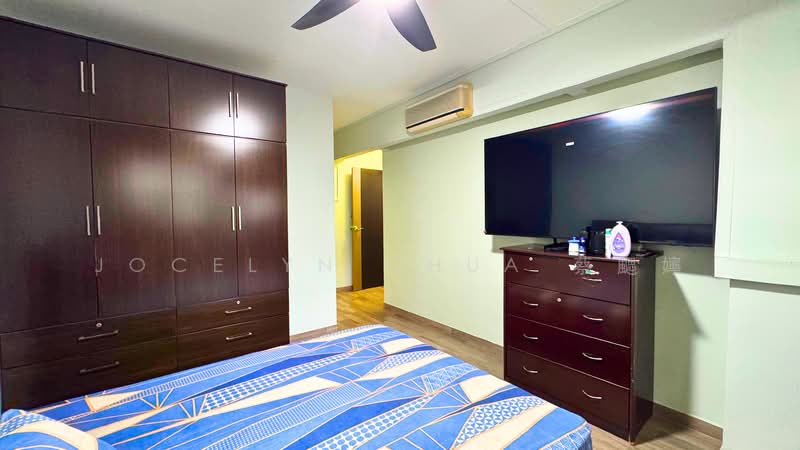 891 Tampines Avenue 8, 891 Tampines Avenue 8, 3 Bedrooms, 1,087 sqft, HDB Flat For Sale, by Jocelyn Chua 蔡颸嬣, 500144922 - Bedroom - PropertyGuru.com.sg