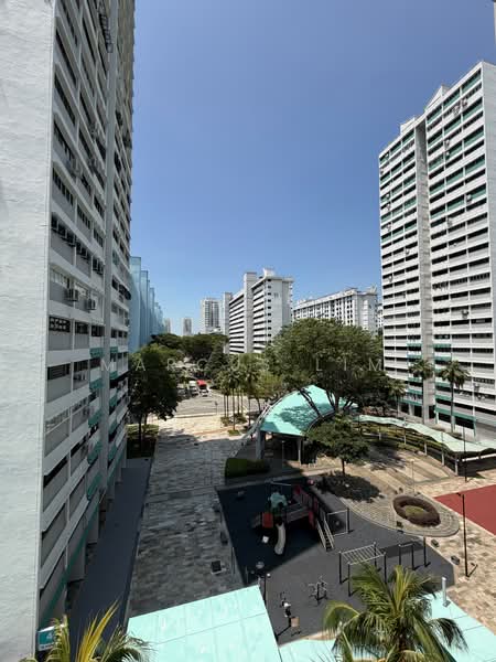 46 Marine Crescent, 46 Marine Crescent, 3 Bedrooms, 818 sqft, HDB Flat For Rent, by Marcus Lim, 500144923 - Exterior - PropertyGuru.com.sg