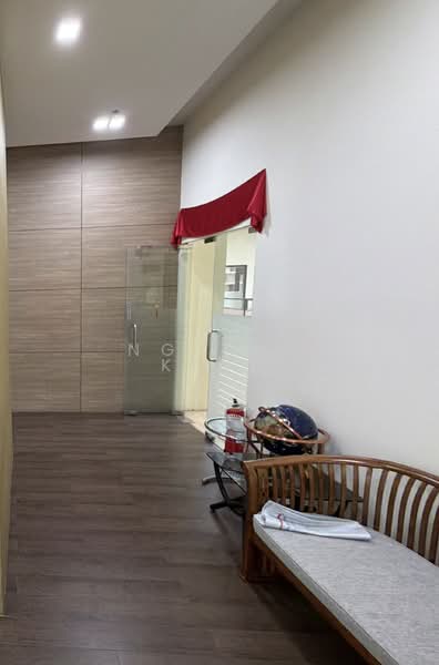 Unity Centre, 51 Bukit Batok Crescent, 2,024 sqft, Light Industrial (B1) For Sale, by Ng Tsu Kian, 500144929 - Entrance - CommercialGuru.com.sg
