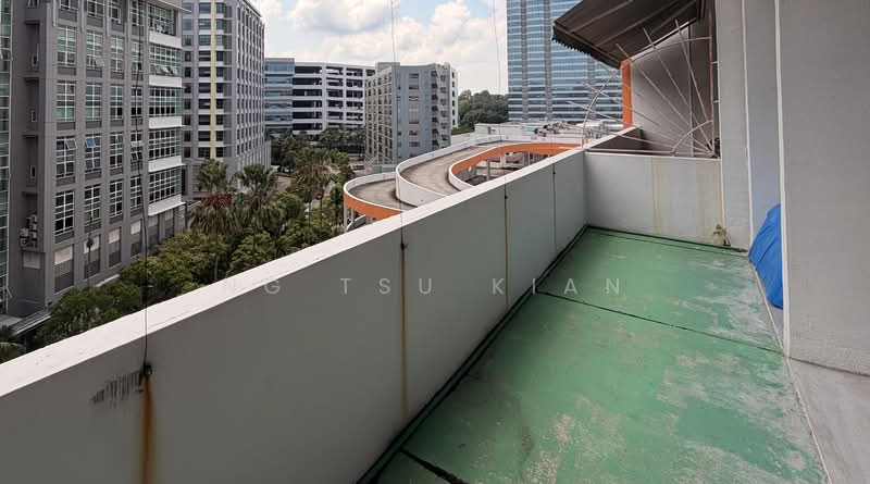 Unity Centre, 51 Bukit Batok Crescent, 2,024 sqft, Light Industrial (B1) For Sale, by Ng Tsu Kian, 500144929 - Balcony - CommercialGuru.com.sg