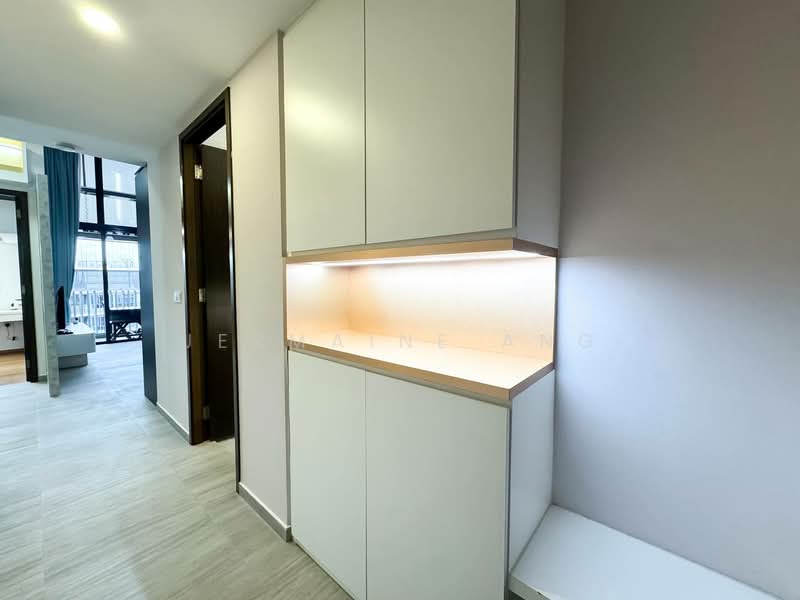 Grandeur Park Residences, 9 Bedok South Avenue 3, 2 Bedrooms, 904 sqft, Condominium For Rent, by Jermaine Ang, 500144930 - Corridor - PropertyGuru.com.sg