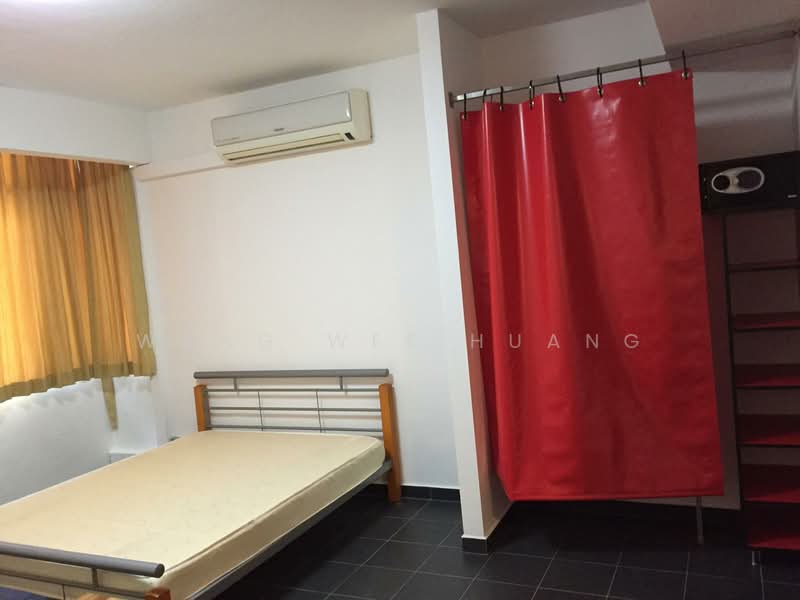 Novena Hill, 49 Jalan Novena, Studio, 300 sqft, Walk-up Apartment For Rent, by Wang Wee Huang, 500144951 - "wardrobe" behind the red tarpaulin - PropertyGuru.com.sg