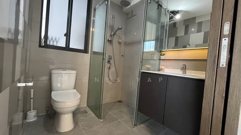 Foresque Residences, 109 Petir Road, 1 Bedroom, 463 sqft, Condominium For Sale, by Agnes Yap, 500144961 - Bathroom - PropertyGuru.com.sg