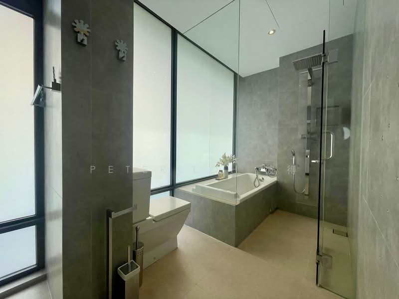 The Lumos, 9 Leonie Hill, 4 Bedrooms, 2,432 sqft, Apartment For Sale, by Peter Loh 彼得, 500144967 - Bathroom - PropertyGuru.com.sg
