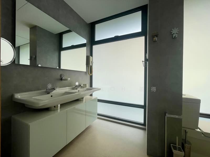 The Lumos, 9 Leonie Hill, 4 Bedrooms, 2,432 sqft, Apartment For Sale, by Peter Loh 彼得, 500144967 - Bathroom - PropertyGuru.com.sg