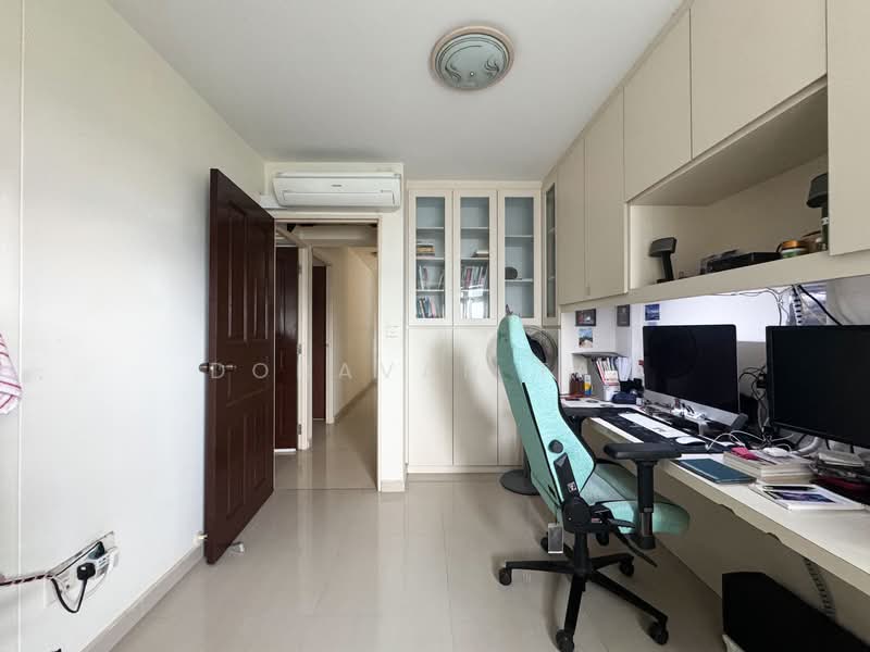 395 Bukit Batok West Avenue 5, 395 Bukit Batok West Avenue 5, 3 Bedrooms, 969 sqft, HDB Flat For Sale, by Donavan Tan, 500144975 - Common Bedroom 1 - PropertyGuru.com.sg