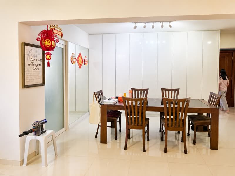 552 Jurong West Street 42, 552 Jurong West Street 42, 4 Bedrooms, 1,442 sqft, HDB Flat For Sale, by Thila Arudas 蒂雅, 500144998 - Dining Room - PropertyGuru.com.sg