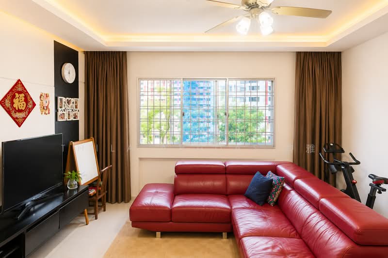 552 Jurong West Street 42, 552 Jurong West Street 42, 4 Bedrooms, 1,442 sqft, HDB Flat For Sale, by Thila Arudas 蒂雅, 500144998 - Living Room - PropertyGuru.com.sg