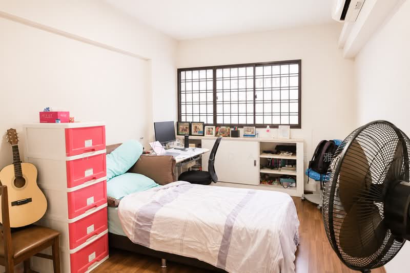 552 Jurong West Street 42, 552 Jurong West Street 42, 4 Bedrooms, 1,442 sqft, HDB Flat For Sale, by Thila Arudas 蒂雅, 500144998 - Bedroom - PropertyGuru.com.sg
